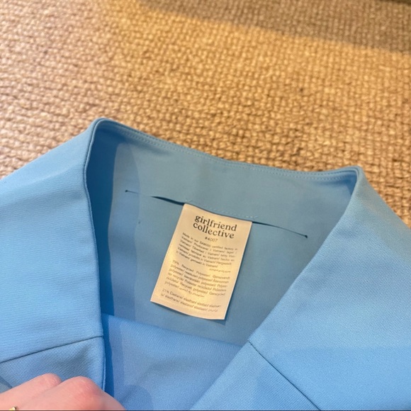 Girlfriend Collective Compressive High-Rise Legging in Haze (XS) - Picture 7 of 10